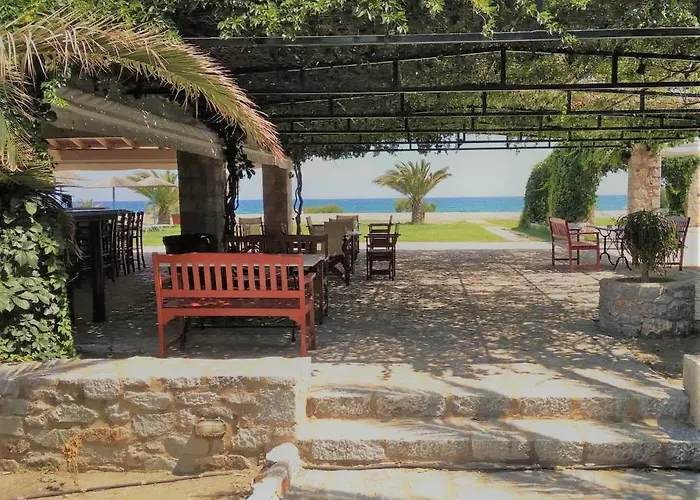 Ktima Petalea * Gythio