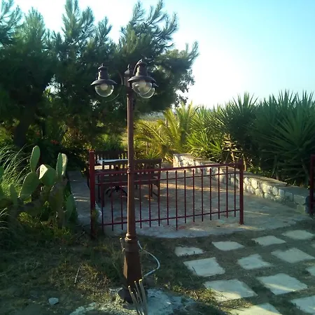 Ktima Petalea *