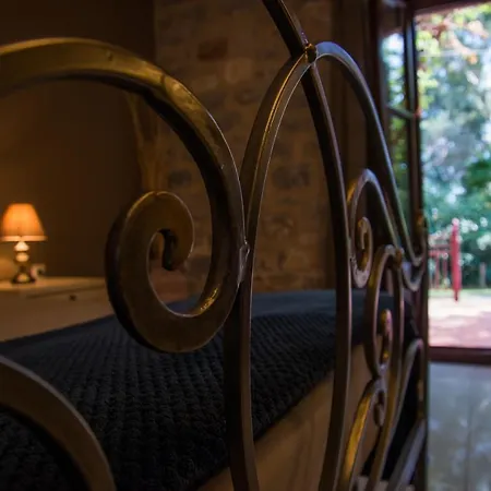 בית נופש Ktima Petalea *