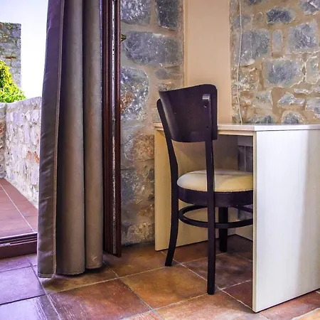 別荘 Ktima Petalea ギシオ