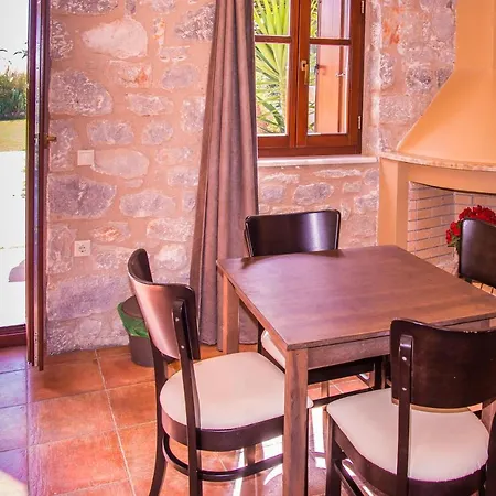 Ktima Petalea 別荘