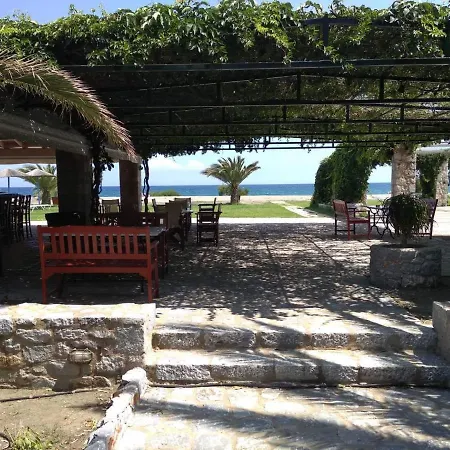 בית נופש Ktima Petalea